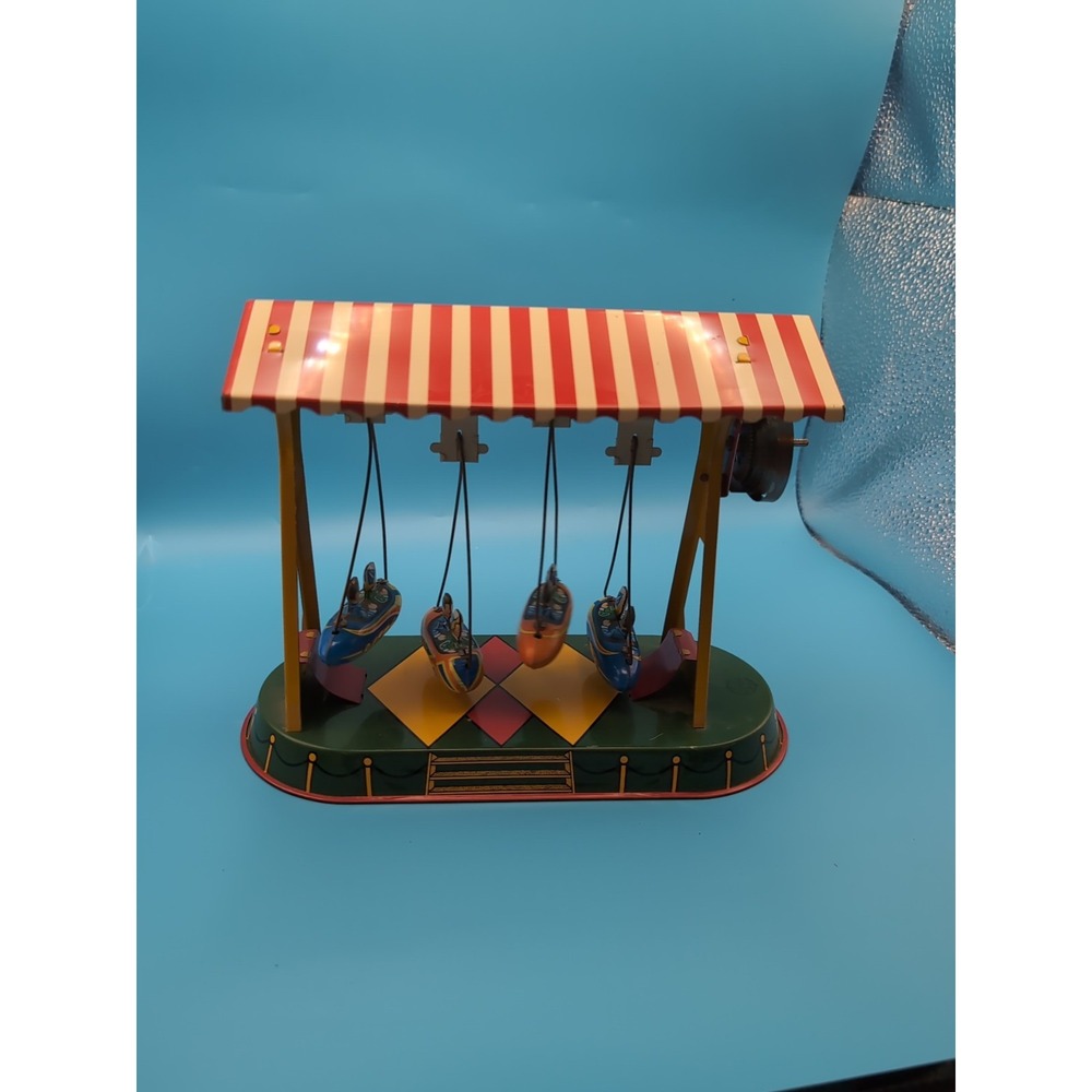 Vintage German Nurnberger Blechspielzeug Swinging Toy‎ No Key